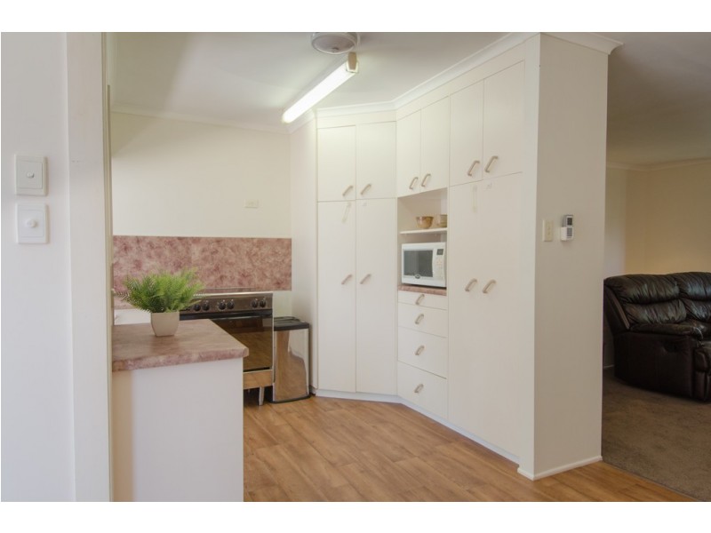 32 Yaralla Avenue, East Mackay QLD 4740