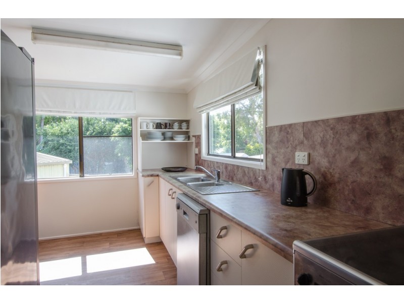 32 Yaralla Avenue, East Mackay QLD 4740