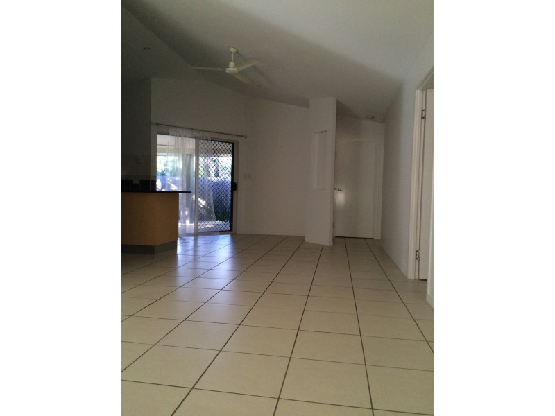 136 Waverley Street, Bucasia QLD 4750