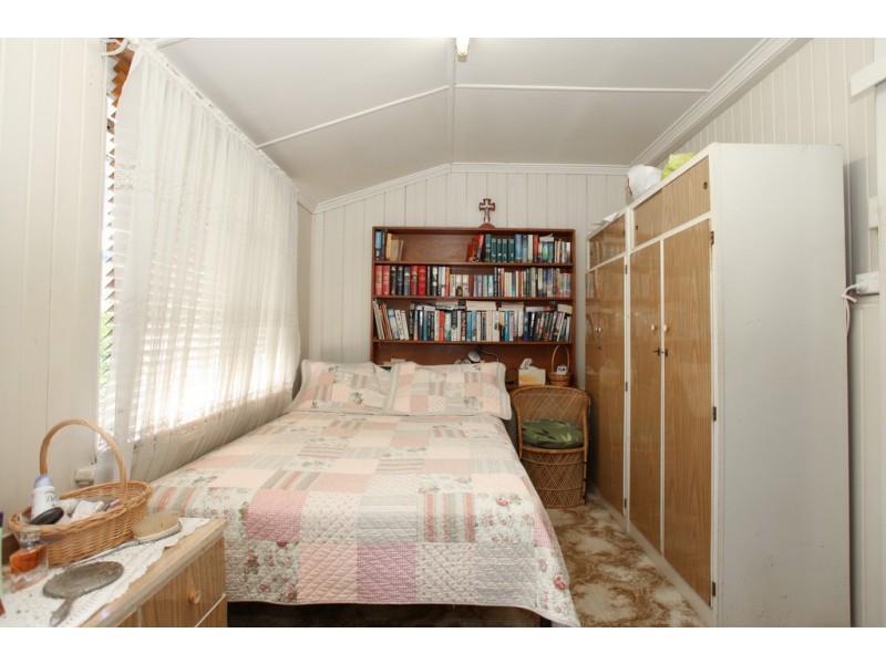 5 Bowman Street, West Mackay QLD 4740