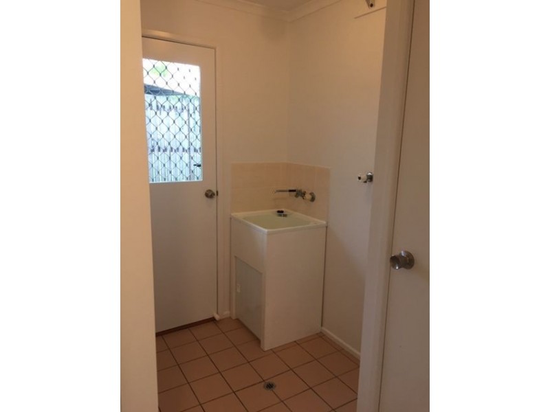 12 Edmund Kennedy Crt, Rural View QLD 4740