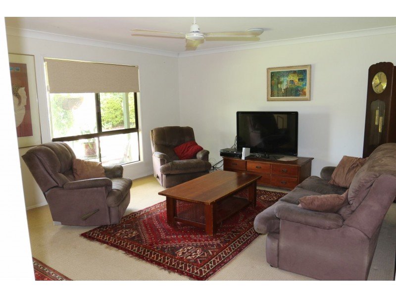 3 Linda Street, Bucasia QLD 4750