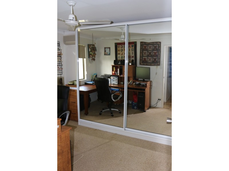 3 Linda Street, Bucasia QLD 4750