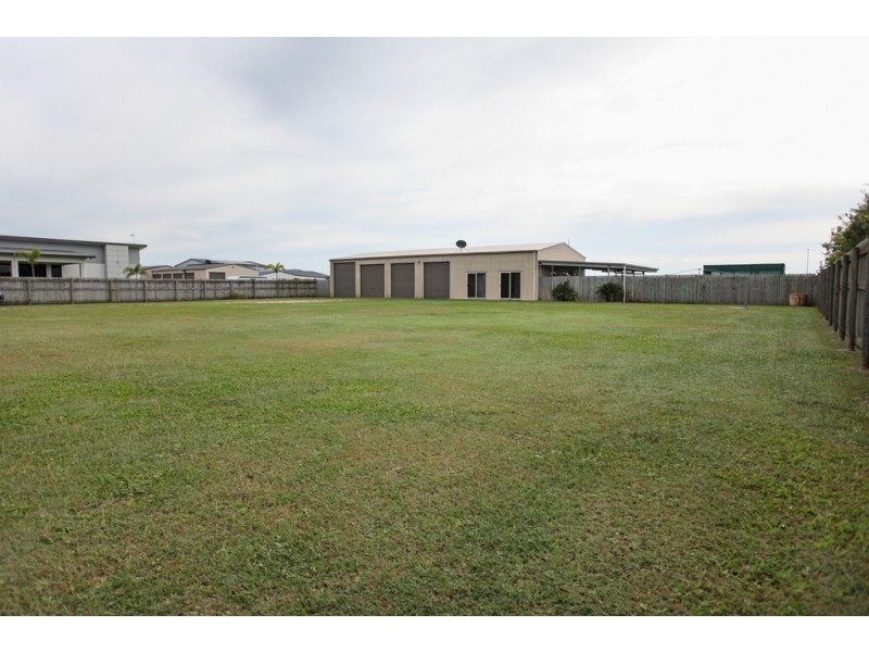 81-83 Creek Street, Walkerston QLD 4751
