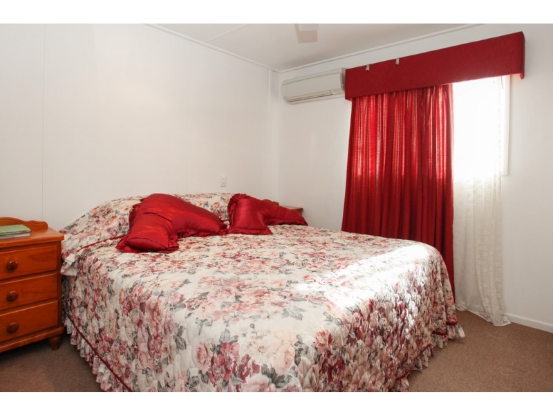 81-83 Creek Street, Walkerston QLD 4751