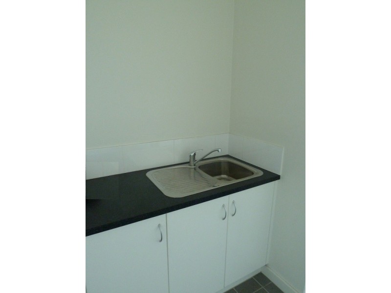 20/20 Caterpillar Drive, Paget QLD 4740