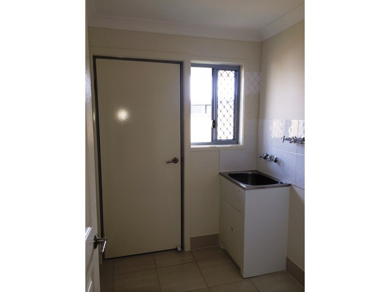 16 Henley Close, Blacks Beach QLD 4740