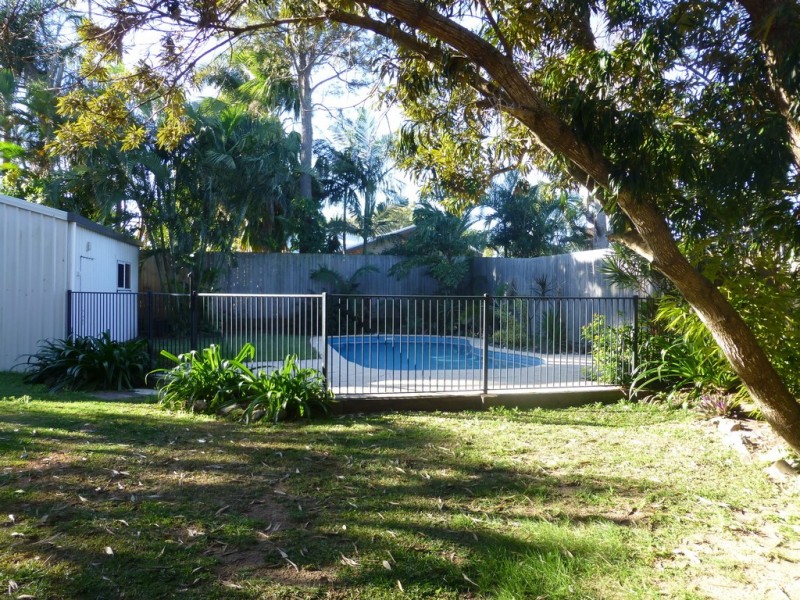 15 Brampton Avenue, Bucasia QLD 4750