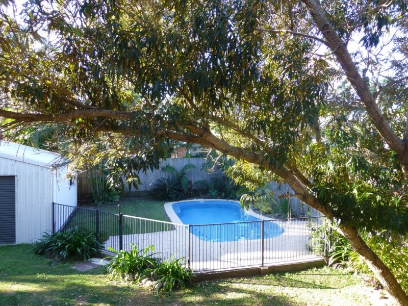15 Brampton Avenue, Bucasia QLD 4750