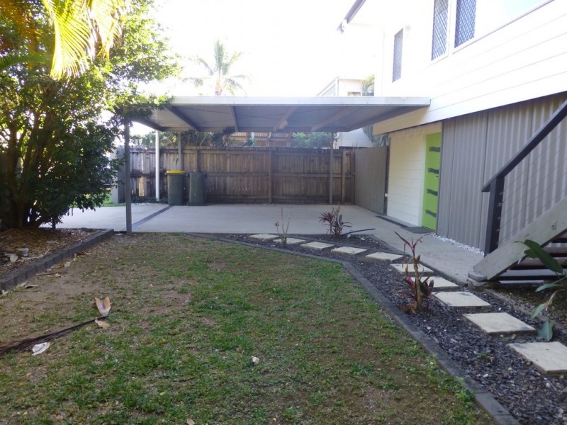 15 Brampton Avenue, Bucasia QLD 4750