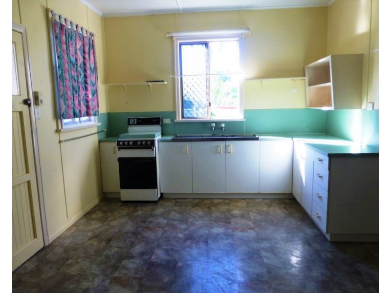 Unit 2, 14 River Street, Mackay QLD 4740
