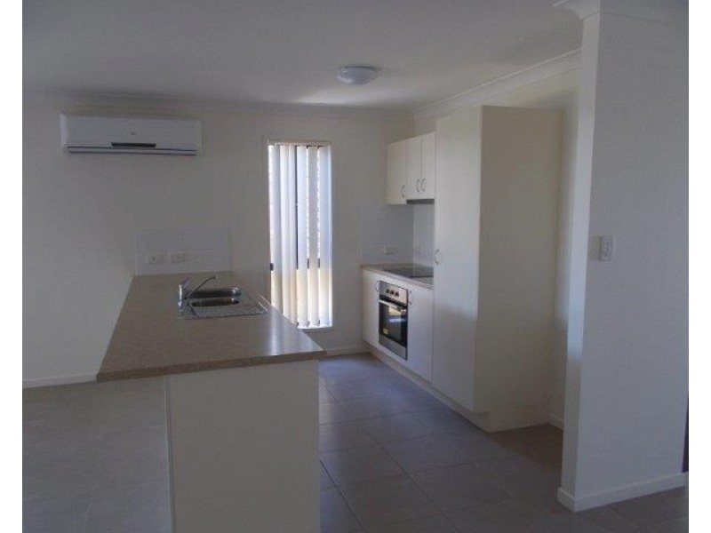 28 Trinity Parade, Blacks Beach QLD 4740