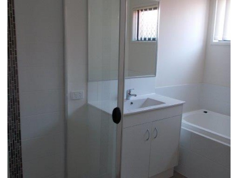 28 Trinity Parade, Blacks Beach QLD 4740