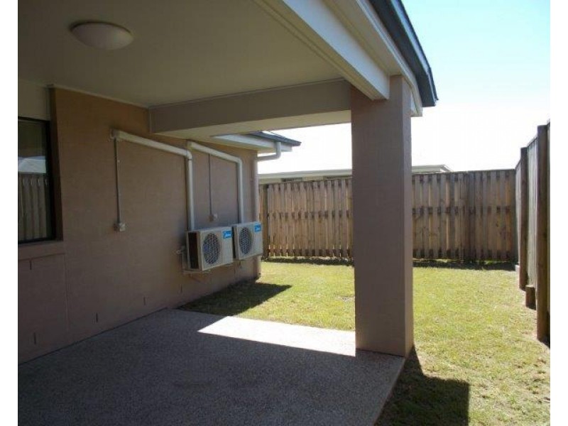 28 Trinity Parade, Blacks Beach QLD 4740