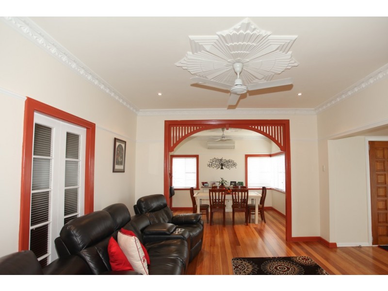 12 Steen Street, South Mackay QLD 4740