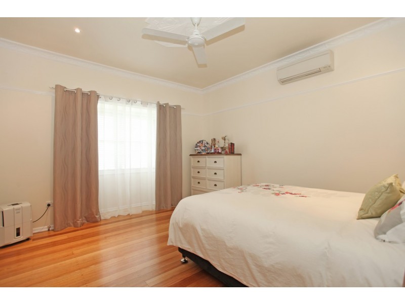 12 Steen Street, South Mackay QLD 4740