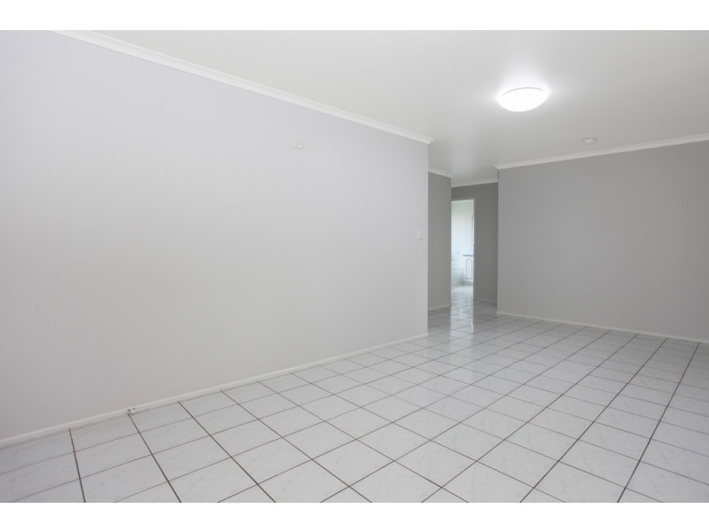 50 Fernleigh Avenue, Andergrove QLD 4740