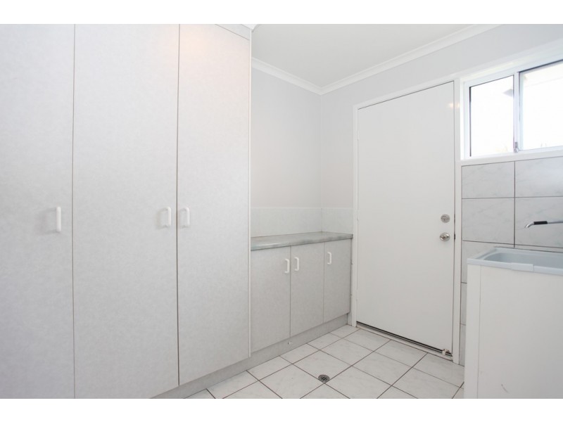 50 Fernleigh Avenue, Andergrove QLD 4740