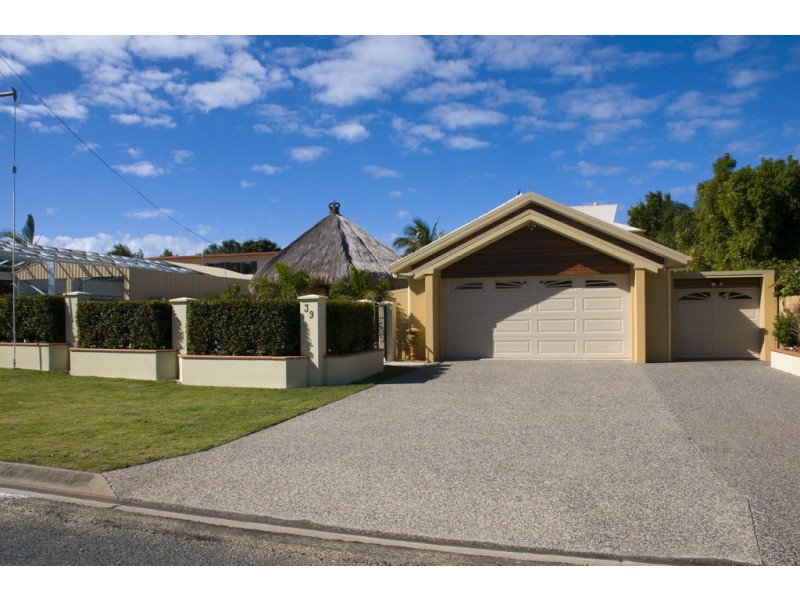 39 Coral Drive, Blacks Beach QLD 4740