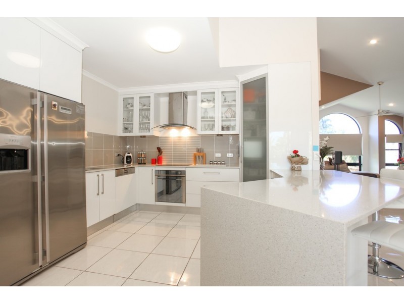 23 Frank Cowley Drive, Glenella QLD 4740