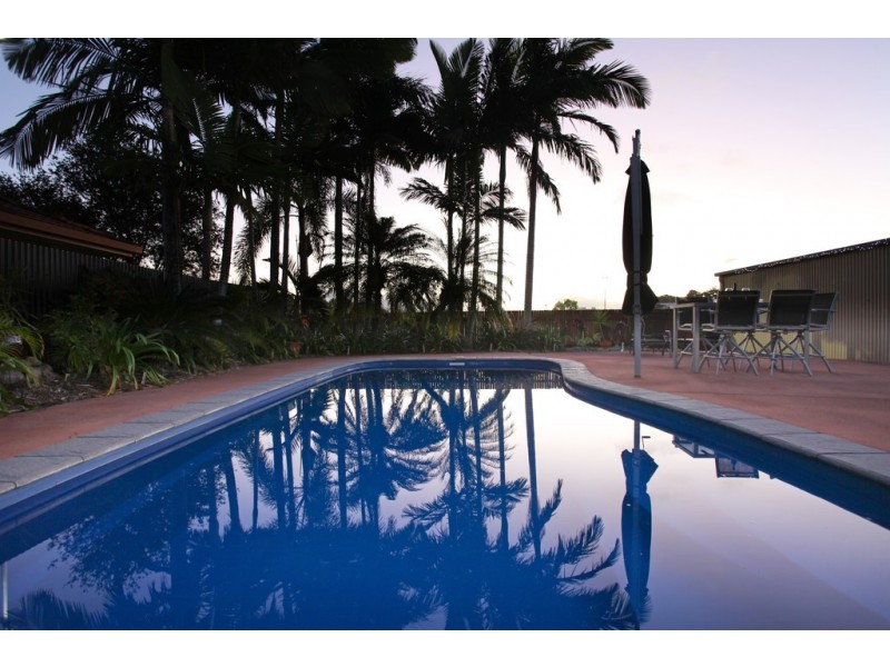 23 Frank Cowley Drive, Glenella QLD 4740