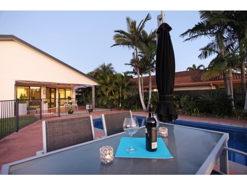23 Frank Cowley Drive, Glenella QLD 4740