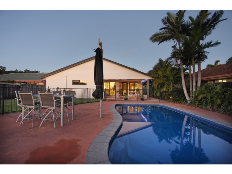 23 Frank Cowley Drive, Glenella QLD 4740