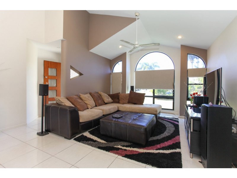 23 Frank Cowley Drive, Glenella QLD 4740
