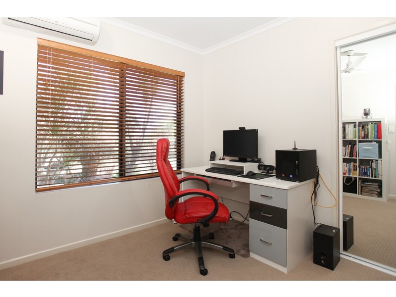 23 Frank Cowley Drive, Glenella QLD 4740