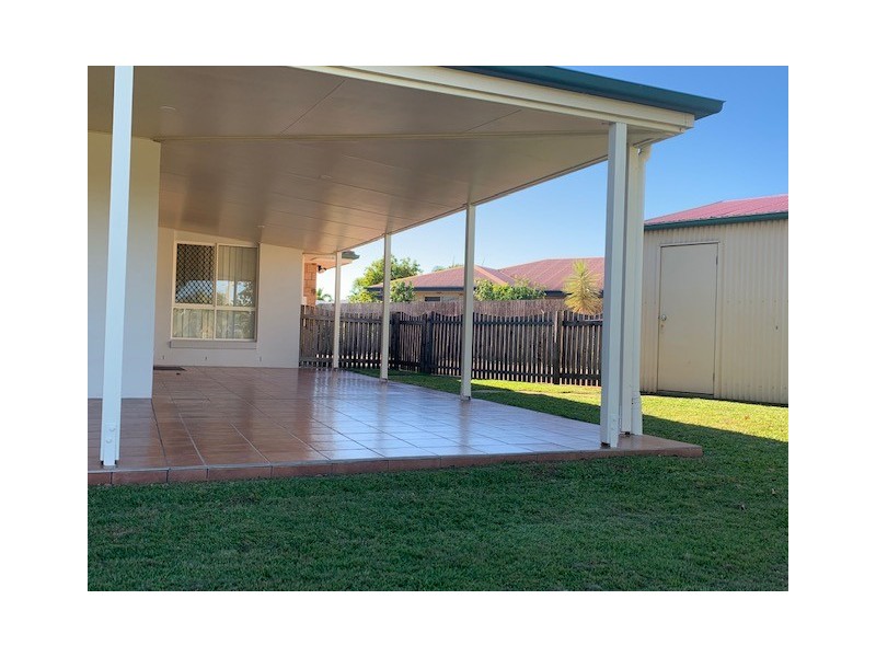 7 Chelsea Crescent, Glenella QLD 4740