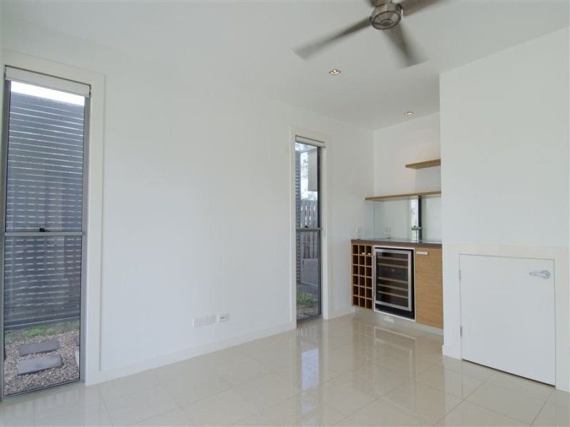 4/6-24 Belangason Way, Shoal Point QLD 4750