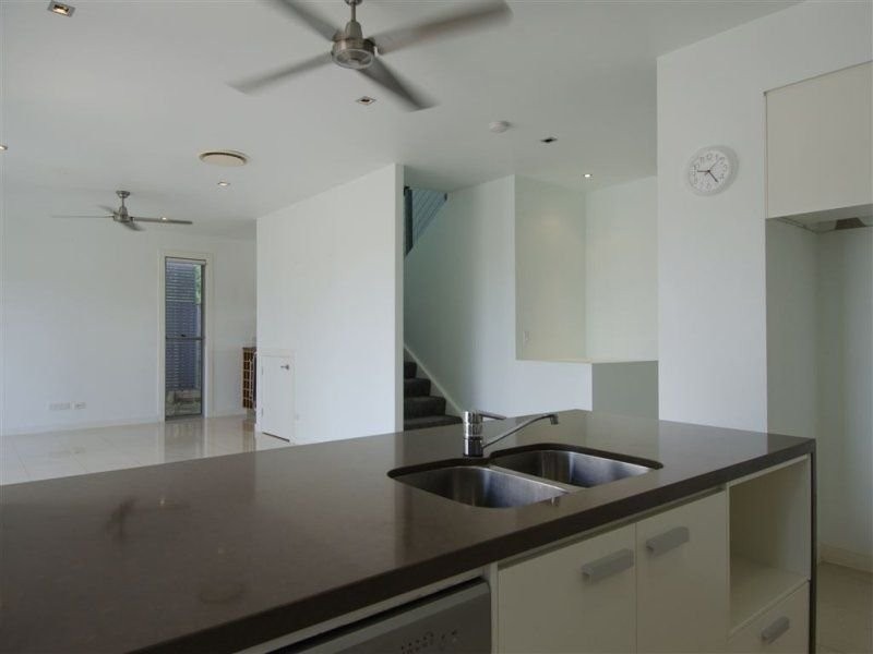 4/6-24 Belangason Way, Shoal Point QLD 4750