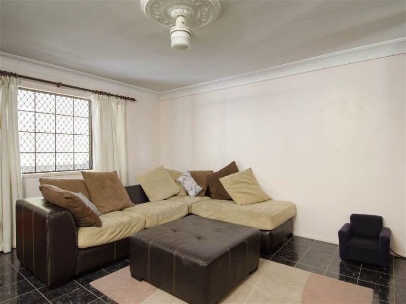 5 Farmer Street, Mount Pleasant QLD 4740