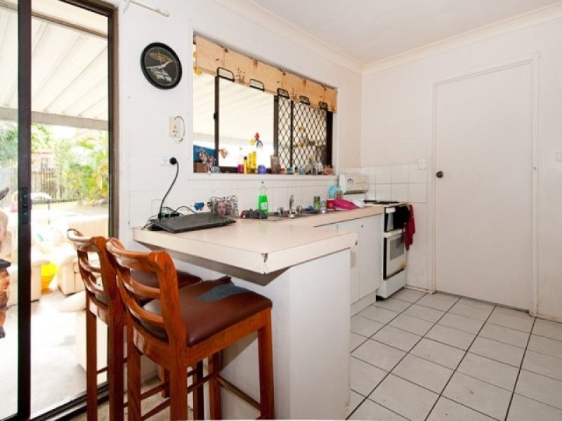 Crestmead QLD 4132