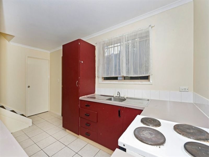 2/6 Pendlebury Ct, Edens Landing QLD 4207