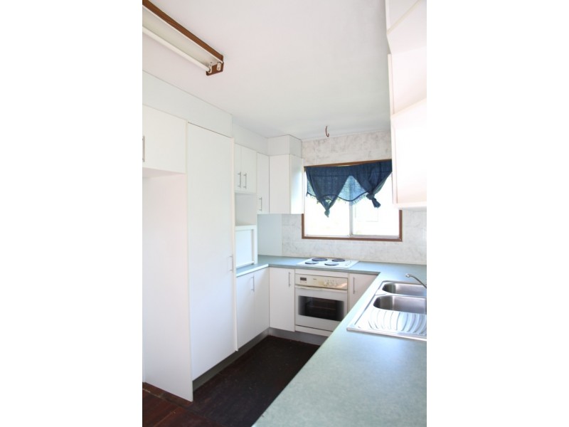 42 Redford Street, Kingston QLD 4114
