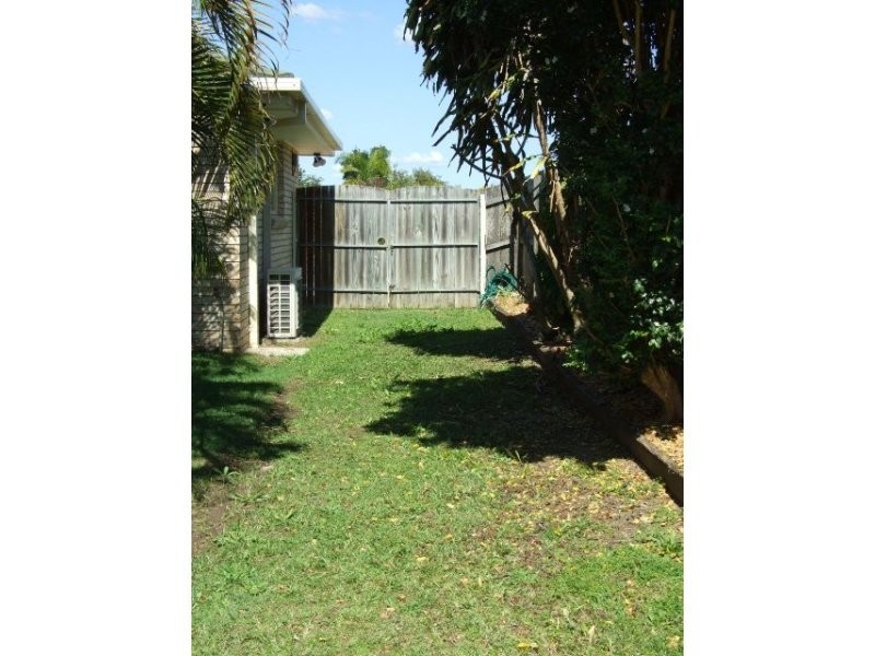 7 Lorraine St, Crestmead QLD 4132