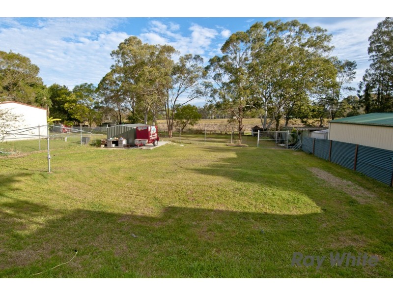 9 Katrina Cres, Waterford West QLD 4133