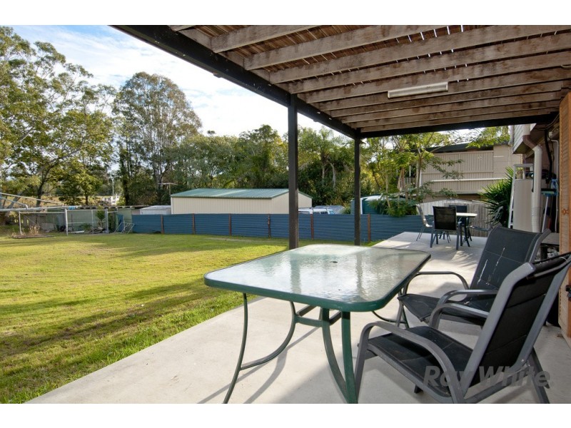 9 Katrina Cres, Waterford West QLD 4133