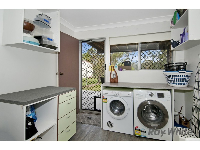9 Katrina Cres, Waterford West QLD 4133