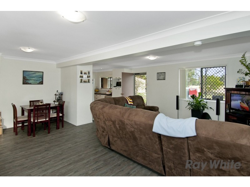 9 Katrina Cres, Waterford West QLD 4133