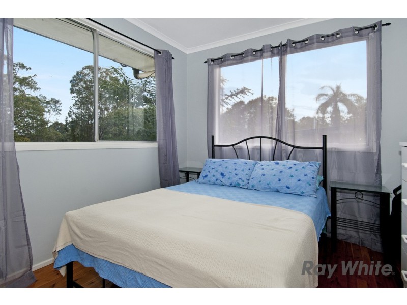9 Katrina Cres, Waterford West QLD 4133