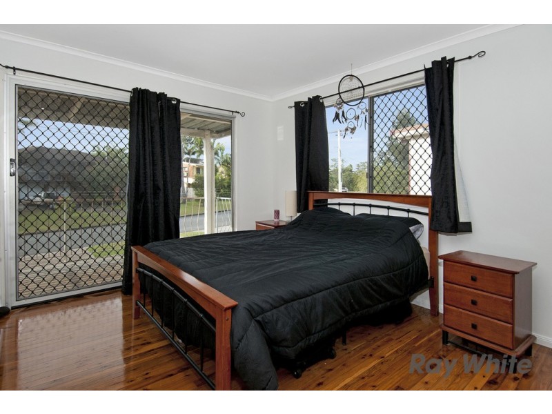 9 Katrina Cres, Waterford West QLD 4133