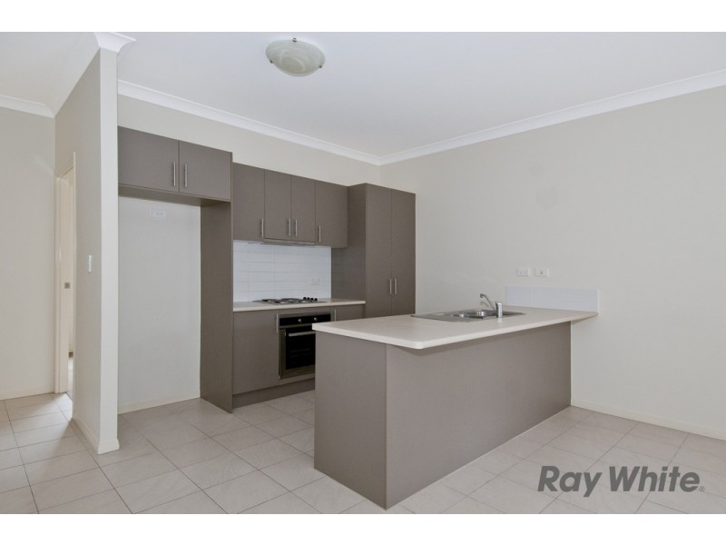 2/1 Carnarvon Crescent, Waterford West QLD 4133