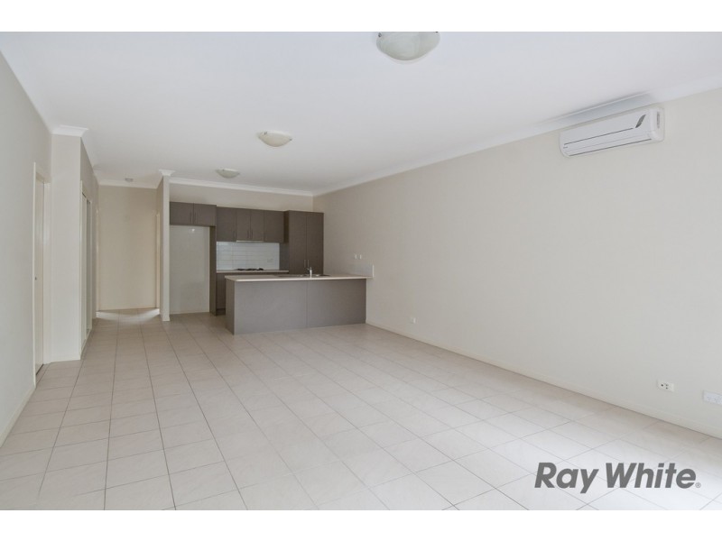 2/1 Carnarvon Crescent, Waterford West QLD 4133