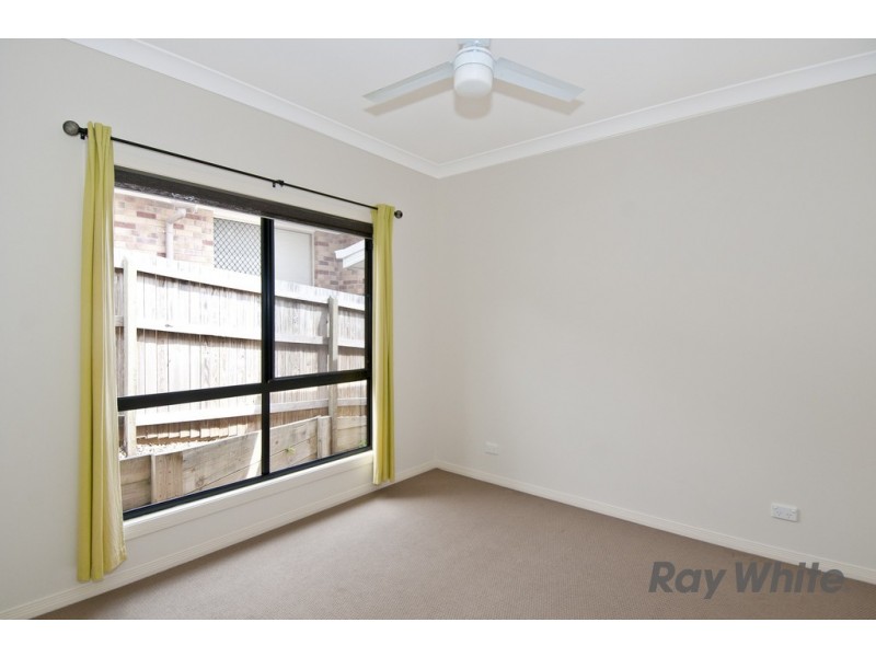 2/1 Carnarvon Crescent, Waterford West QLD 4133