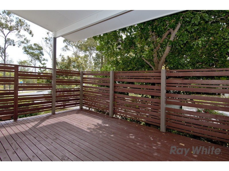 2/1 Carnarvon Crescent, Waterford West QLD 4133