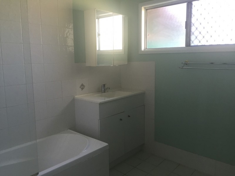 137 Station Road, Loganlea QLD 4131