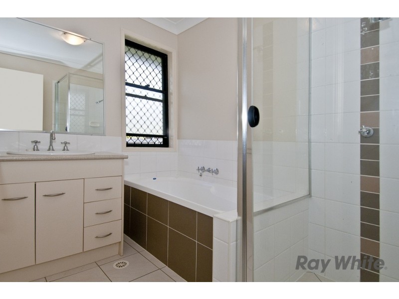 1 Chantilly Court, Loganlea QLD 4131