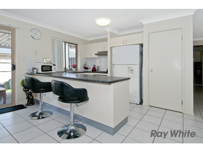 6 Lifestyle Close, Waterford West QLD 4133